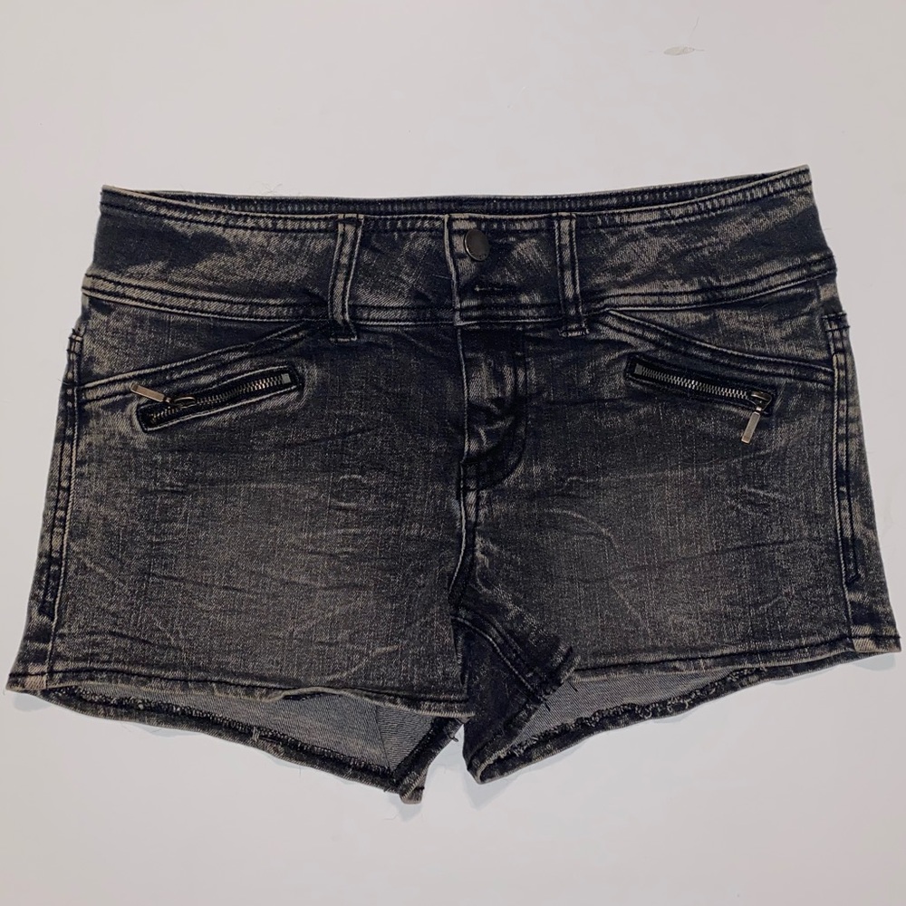 TINSELTOWN Denim Couture Black Shorts Size: 3